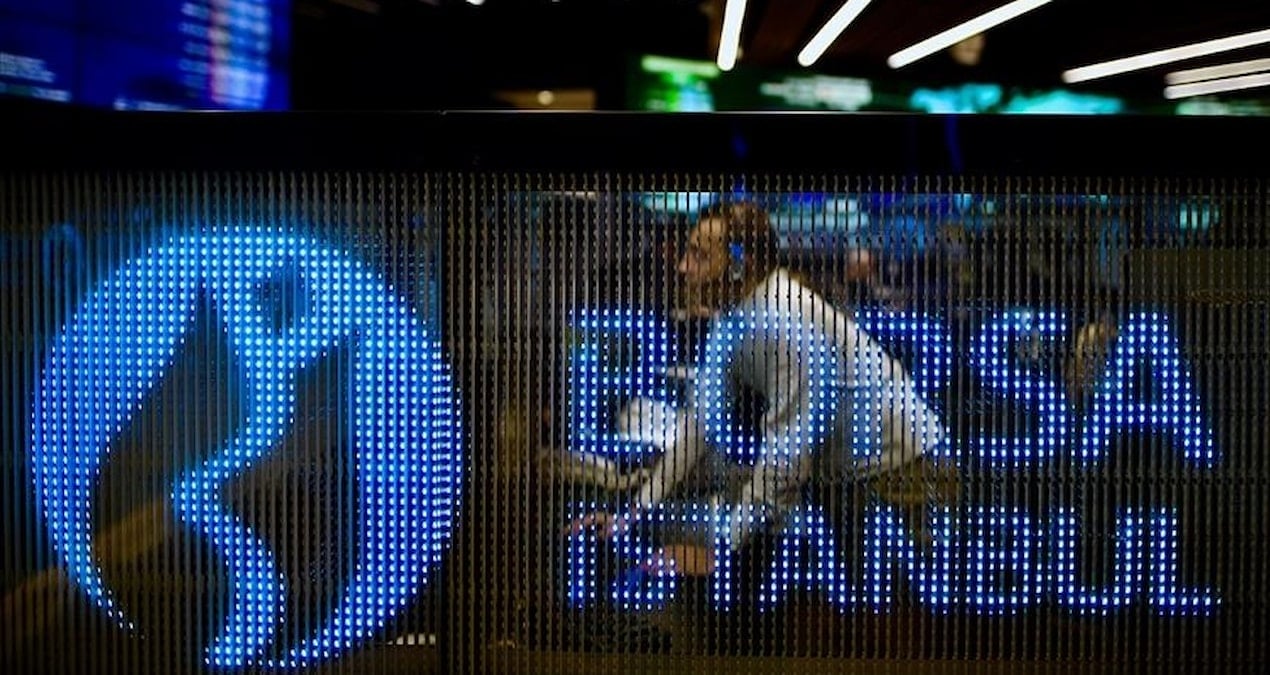 borsa istanbulda manipulasyon iddiasi 13 kisi tutuklandi hDWUA2b8