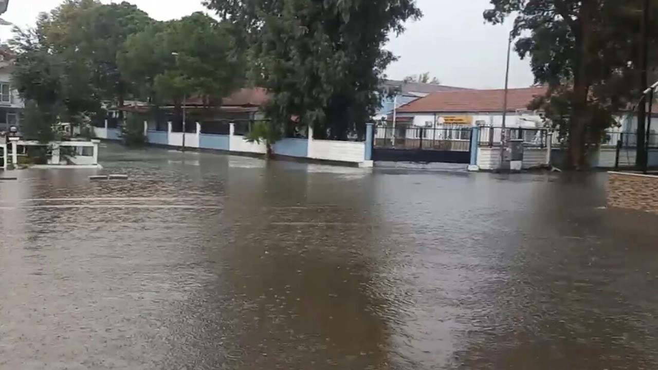 muglada saganak etkili oldu N992i3ds.jpg